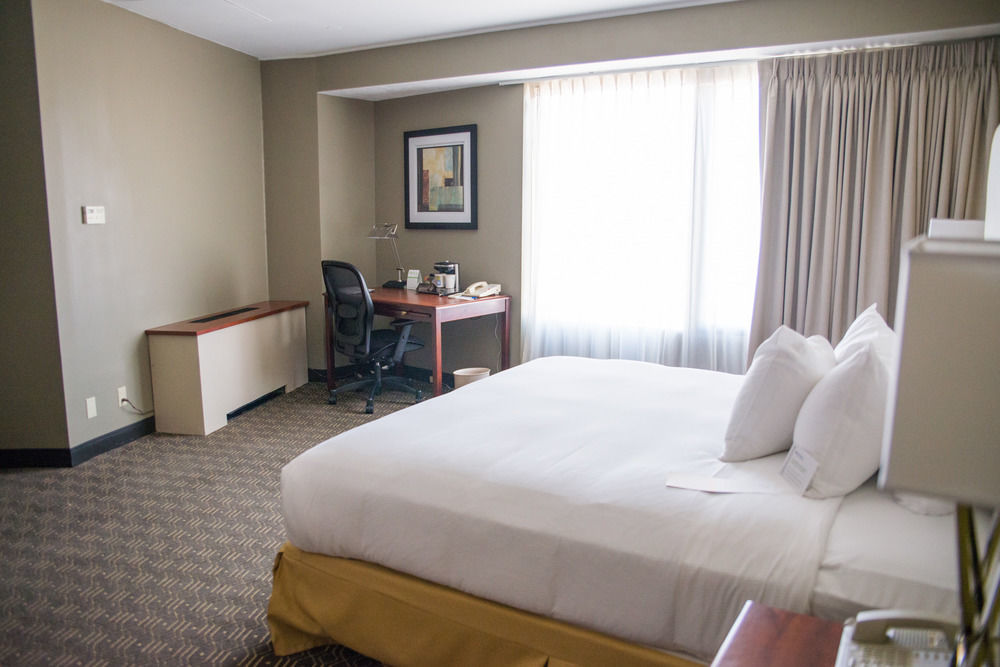 Wyndham Springfield City Centre Екстериор снимка