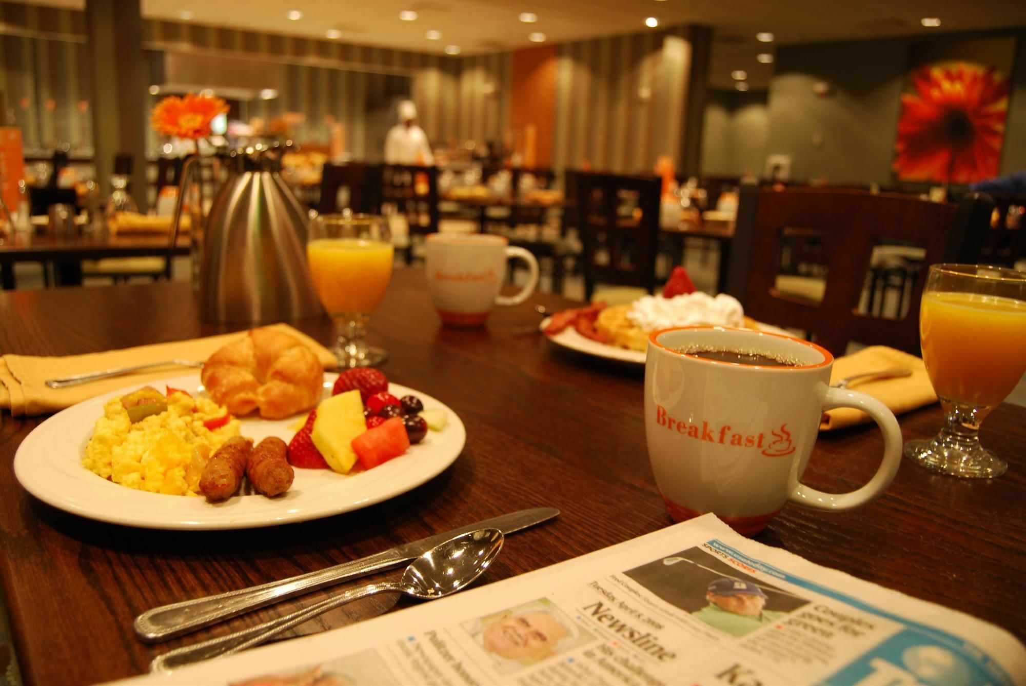 Wyndham Springfield City Centre Екстериор снимка