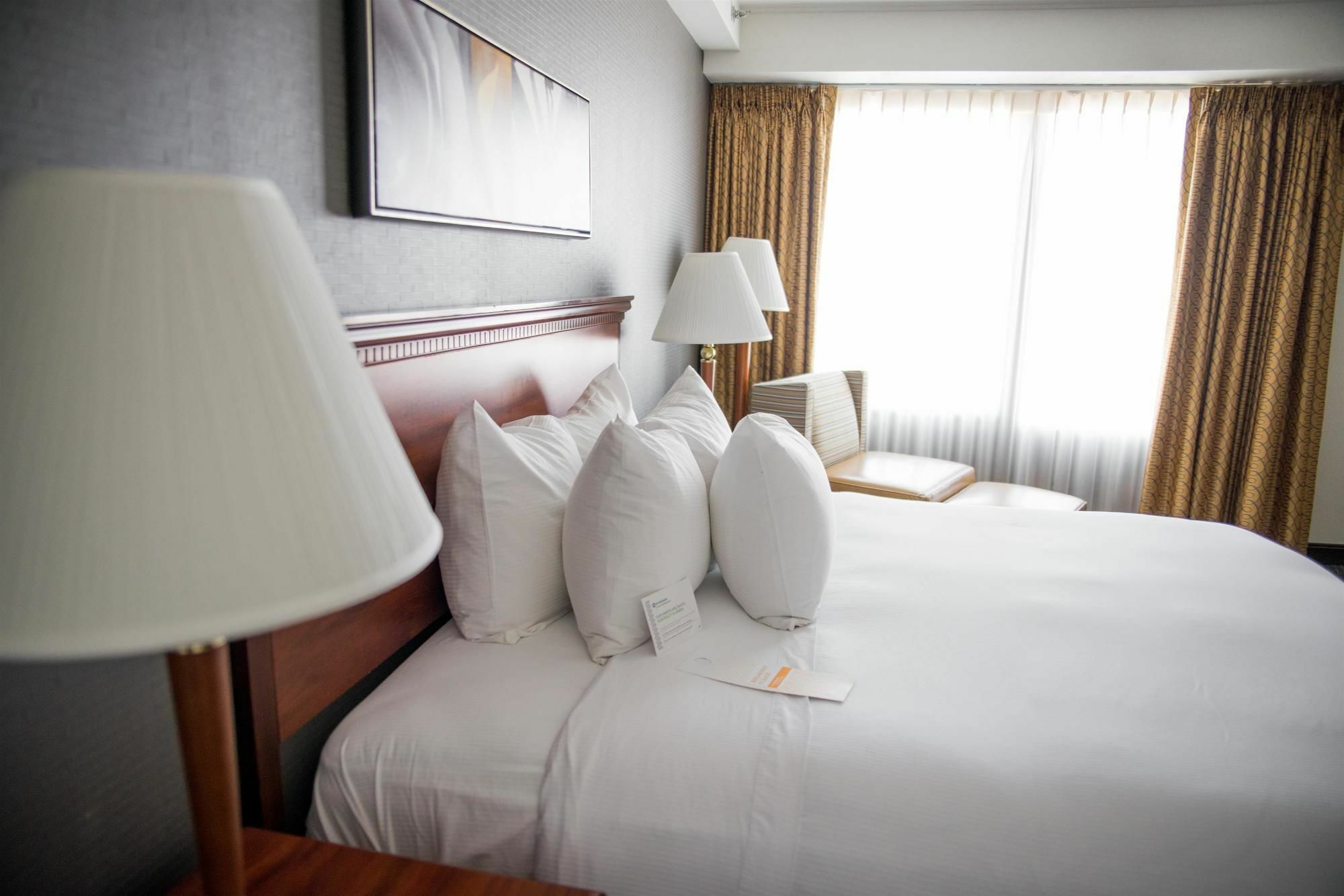 Wyndham Springfield City Centre Екстериор снимка